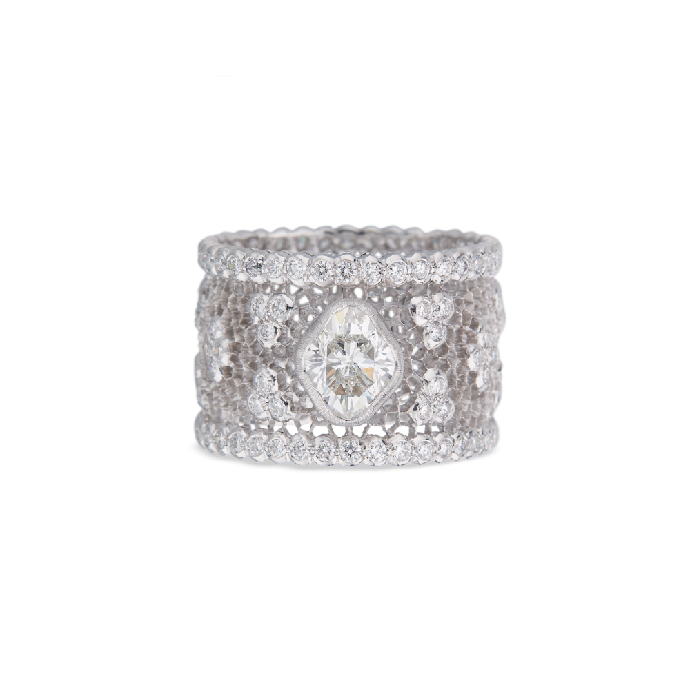 HIGH JEWELLERY 白金镶钻戒指
